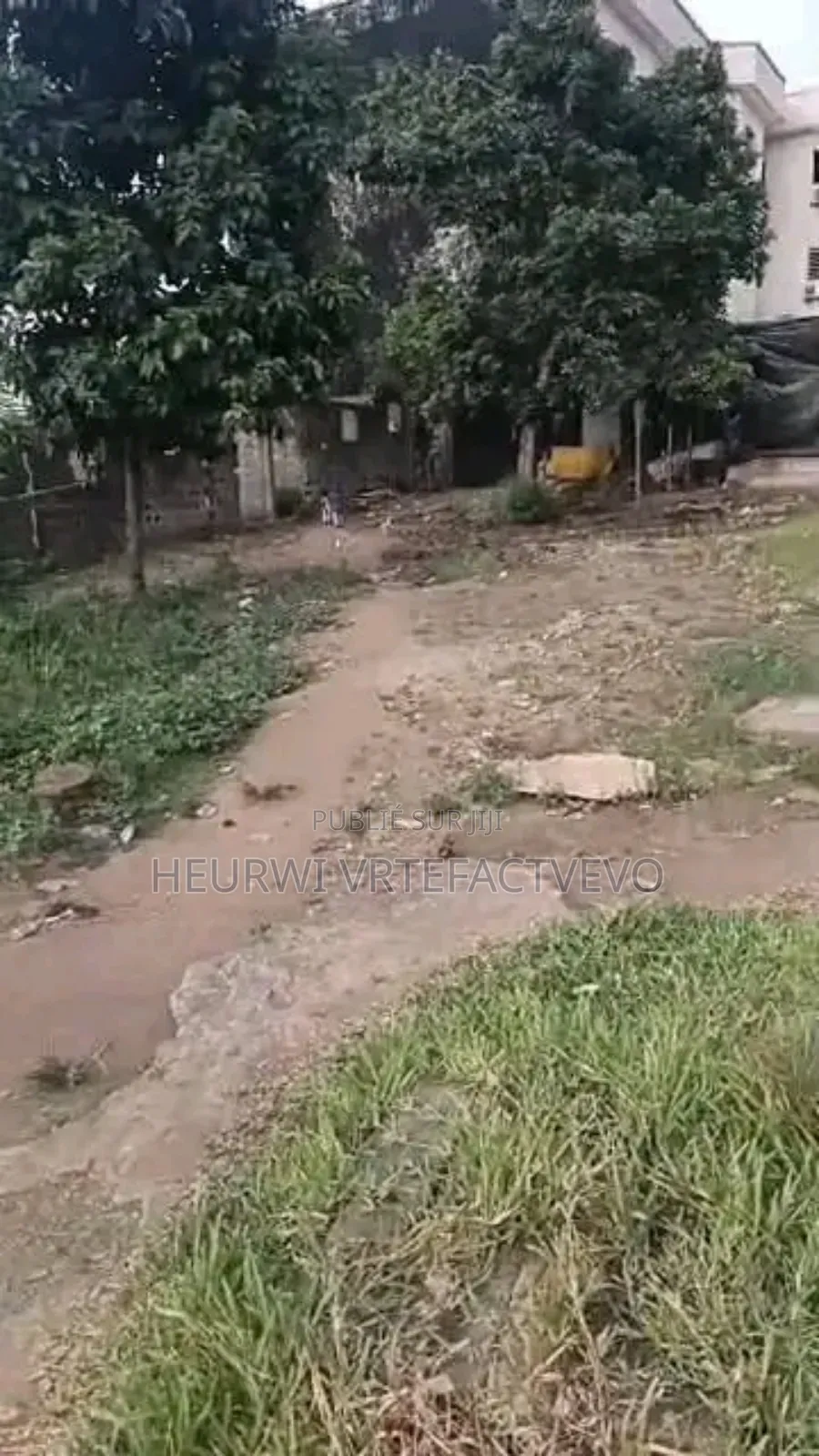 Terrain en Vente À Cocody Angre Saint Viateur