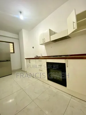 2chbre Appartement dans Francis Gweh, Cocody à Vendre