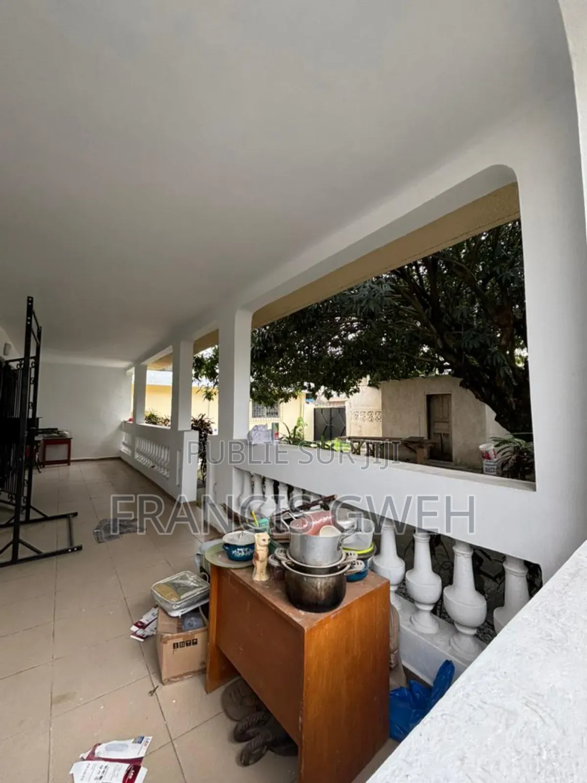 6chbre Villa dans Francis Gweh, Cocody à Louer