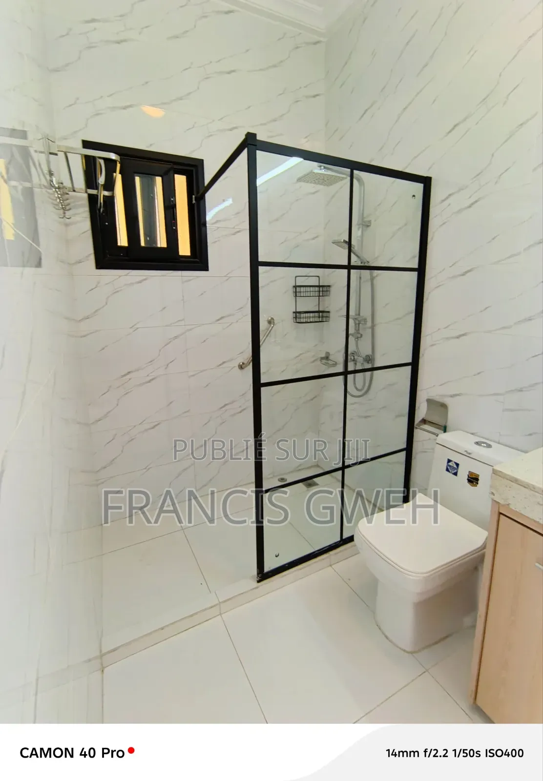 4chbre Duplex dans Francis Gweh, Cocody à Louer