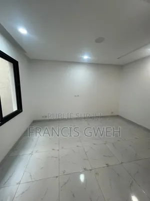 2chbre Appartement dans Francis Gweh, Cocody à Louer