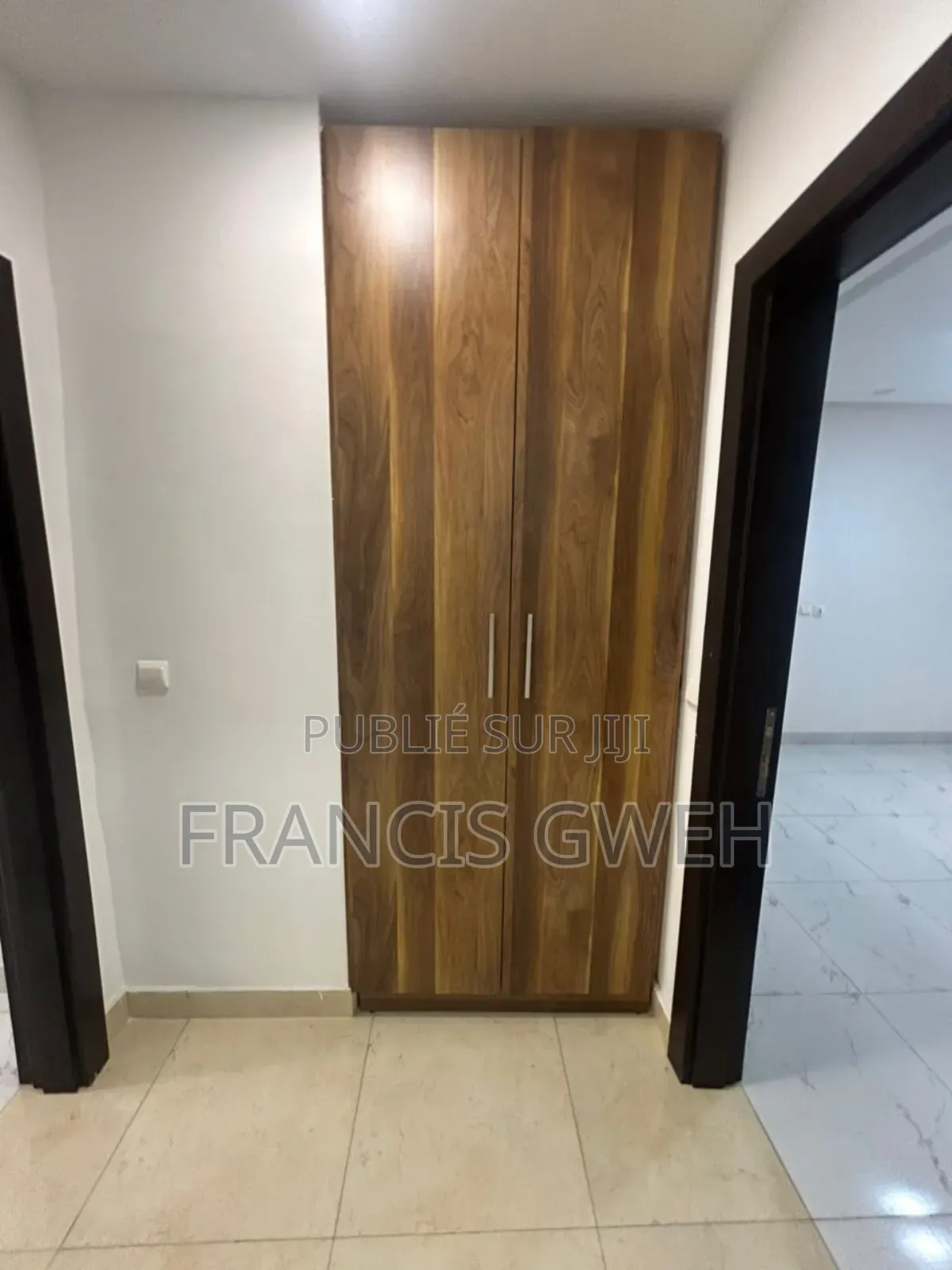 2chbre Appartement dans Francis Gweh, Cocody à Louer
