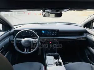 Nouveau Hyundai Tucson Hybrid Limited AWD 2026 Noir