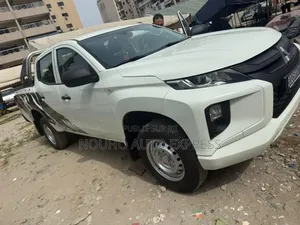 Mitsubishi L200 2022 Blanc
