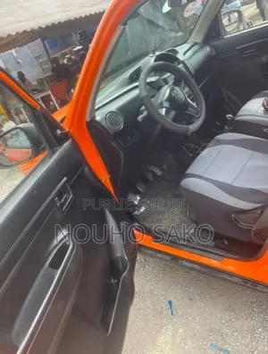 Suzuki S-Presso 2023 Orange
