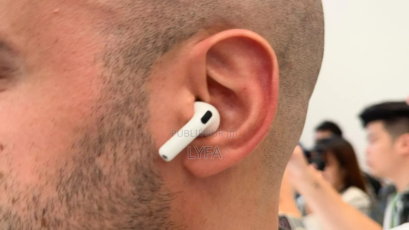 Airpods Pro 4