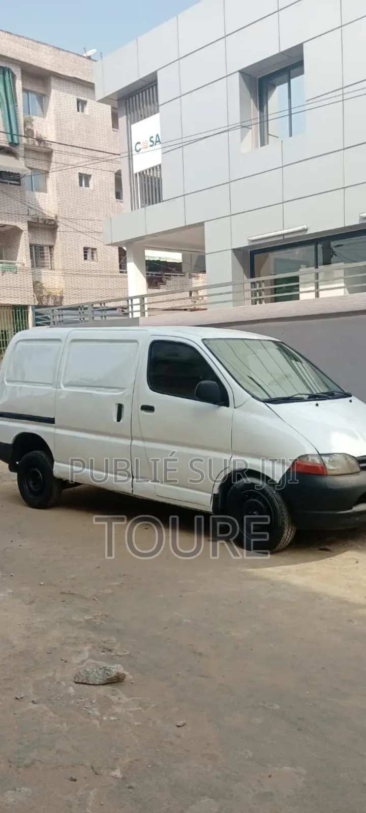 Toyota HiAce 2014 Blanc