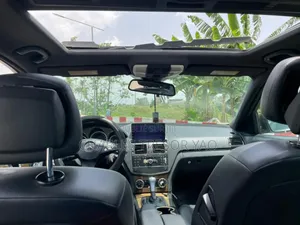 Mercedes-Benz C300 2008 Noir