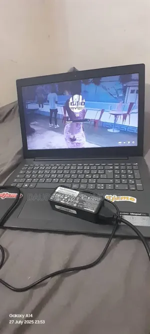 Ordinateur portable Lenovo IdeaPad 330 32GB Intel Core i5 HDD+SSD 512GB