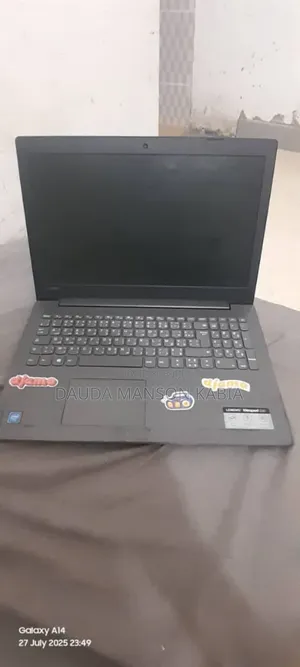 Ordinateur portable Lenovo IdeaPad 330 32GB Intel Core i5 HDD+SSD 512GB