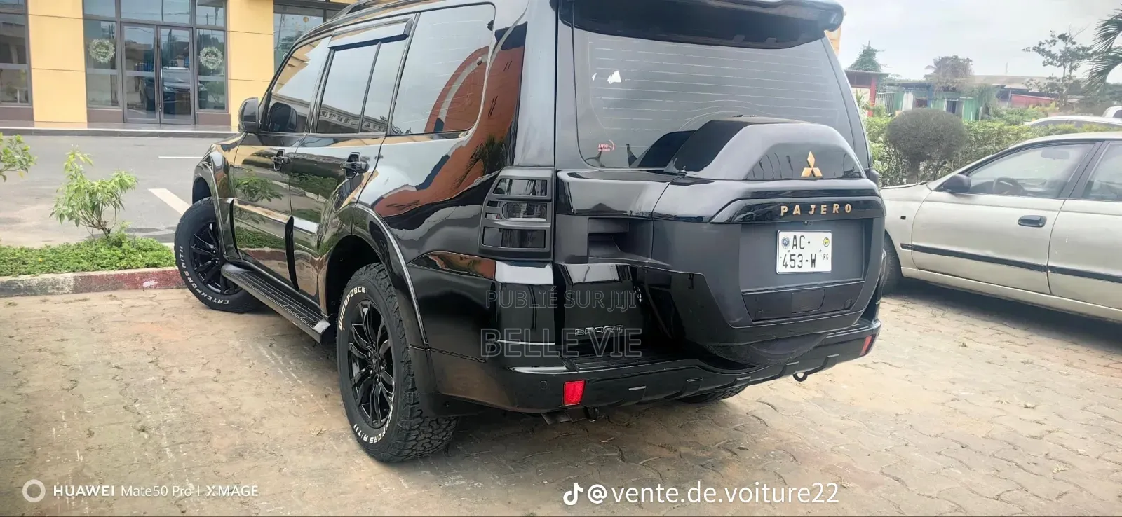 Mitsubishi Pajero V80 3.5 V6 GL/GLS 2020 Noir