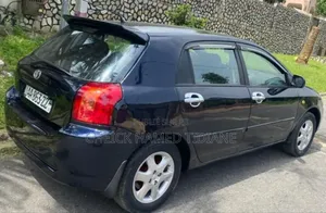 Toyota Corolla 2005 Bleu