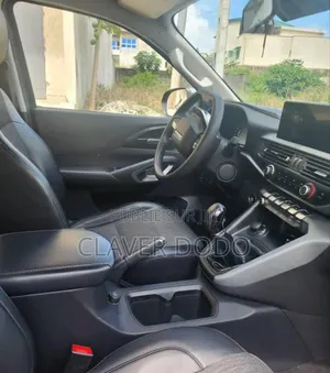 Changan Hunter Plus 2.0 Petrol 4x4 2022 Bleu