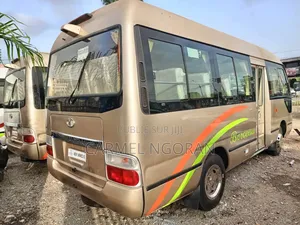 Nouveau Autobus 2025 Beige