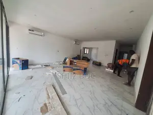 7chbre Appartement-terrasse dans Duc, Cocody à Louer