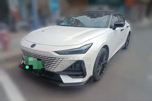 Changan UNI-V 2025 Blanc