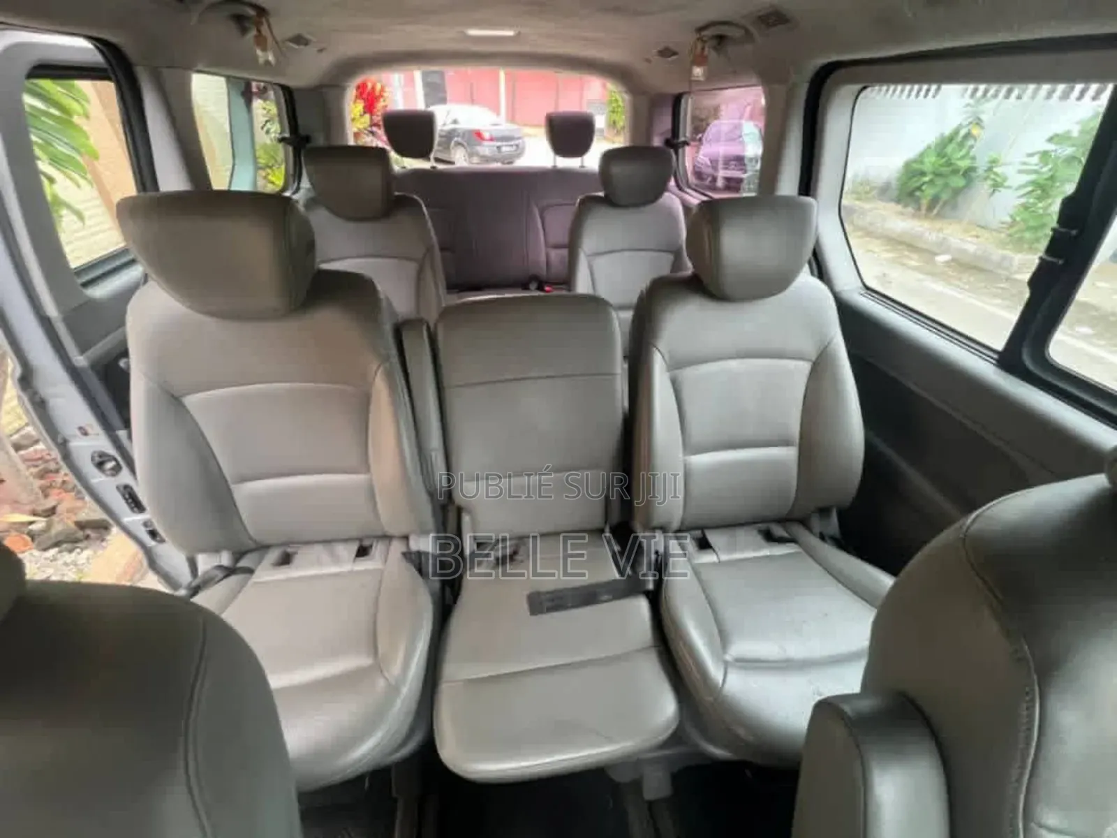 Hyundai H1 2016 Beige