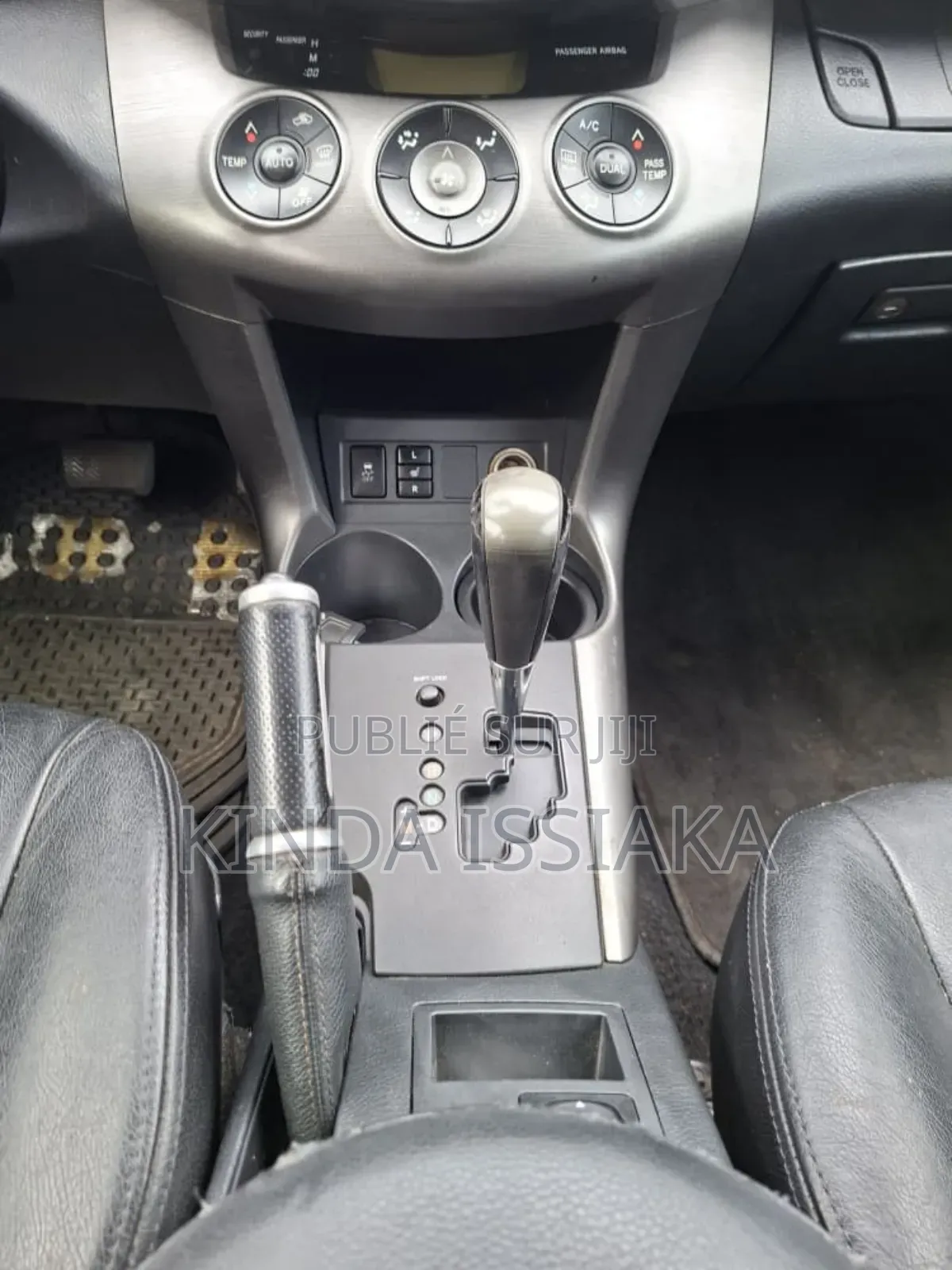 Toyota RAV4 2012 Noir