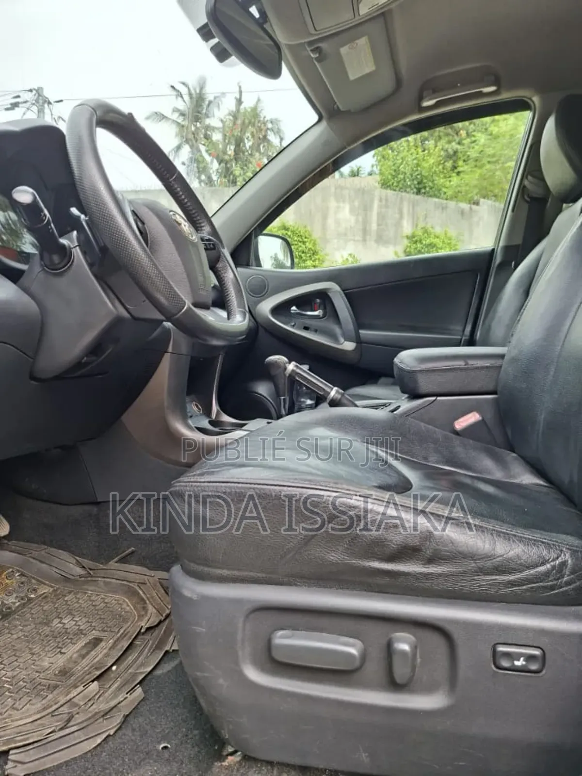 Toyota RAV4 2012 Noir