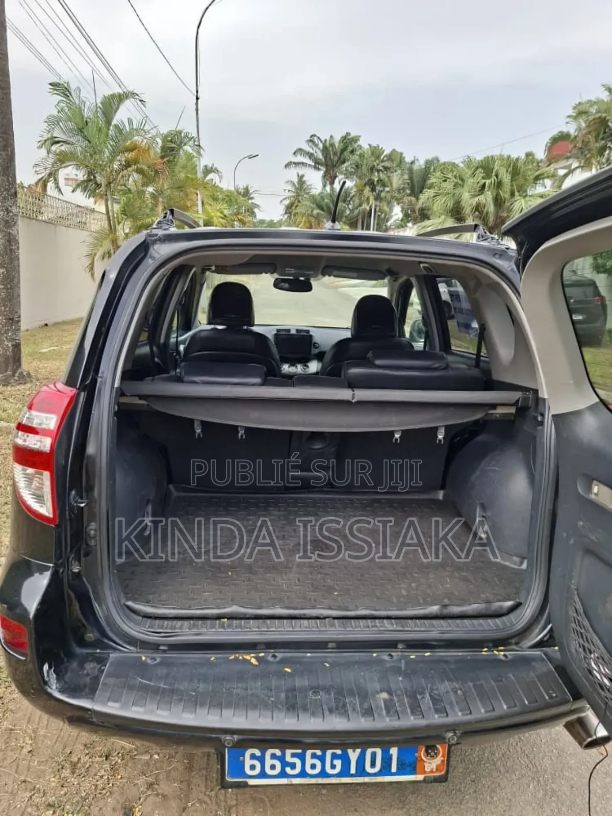 Toyota RAV4 2012 Noir