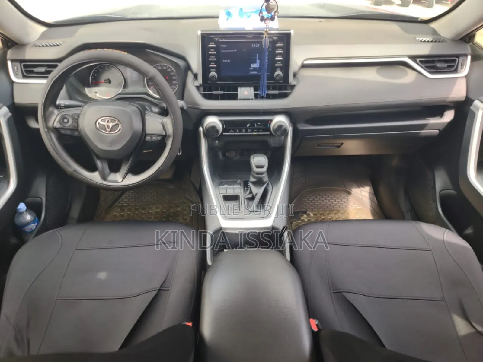 Toyota RAV4 LE AWD 2023 Noir