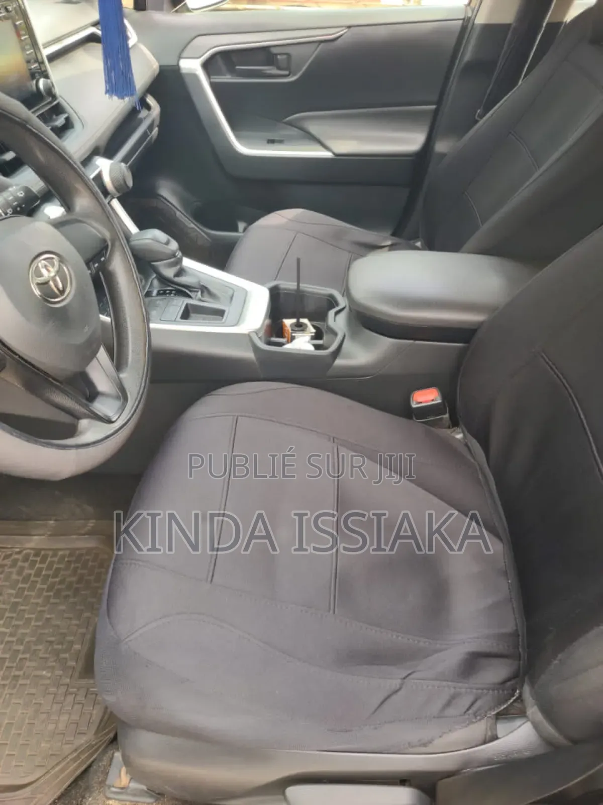 Toyota RAV4 LE AWD 2023 Noir