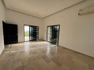 Furnished 4chbre Duplex dans Location Immobilière, Cocody à Louer