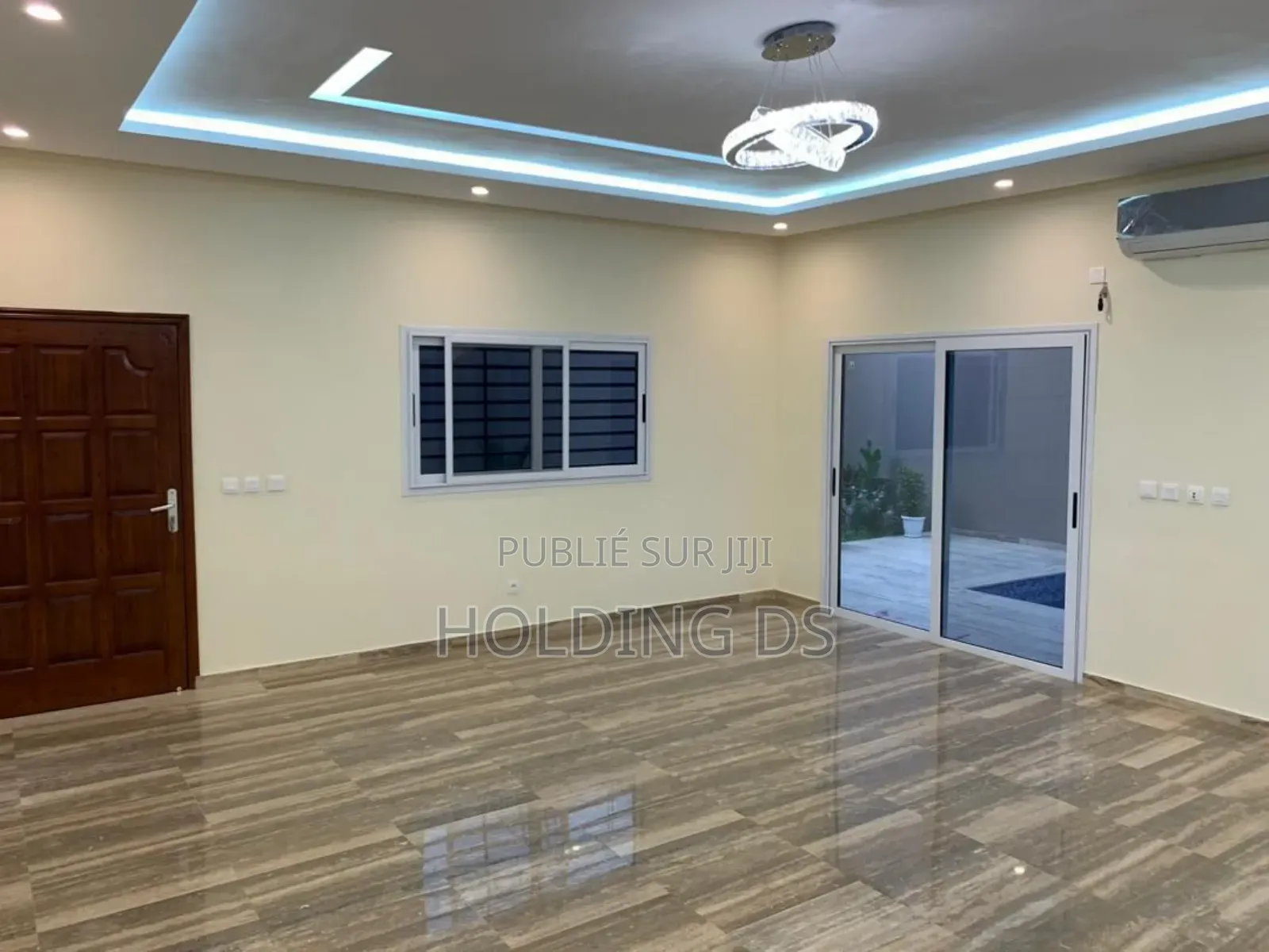 Furnished 5chbre Duplex dans Location Immobilière, Cocody à Louer