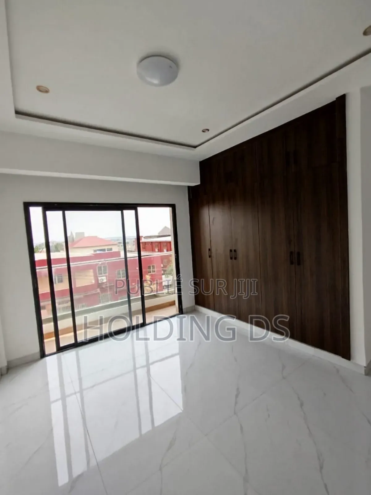 Furnished 5chbre Duplex dans Location Immobilière, Cocody à Louer