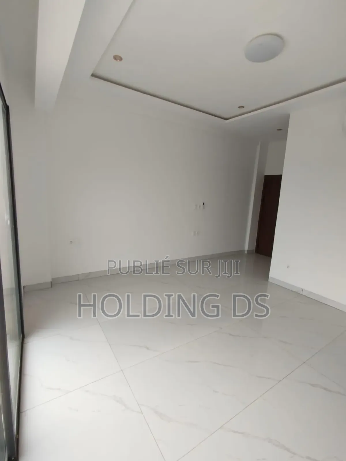 Furnished 5chbre Duplex dans Location Immobilière, Cocody à Louer