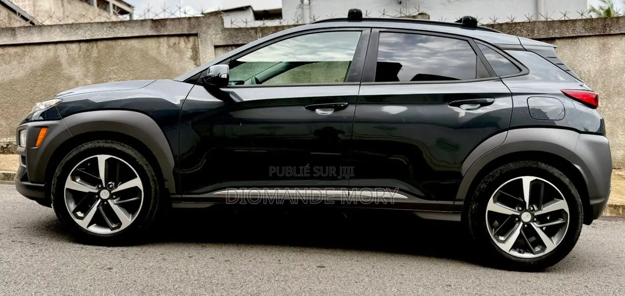 Hyundai Kona SE 2022 Gris