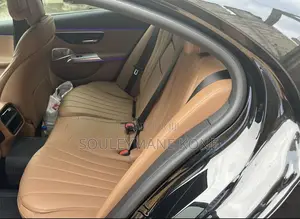 Mercedes-Benz E200 2025 Noir