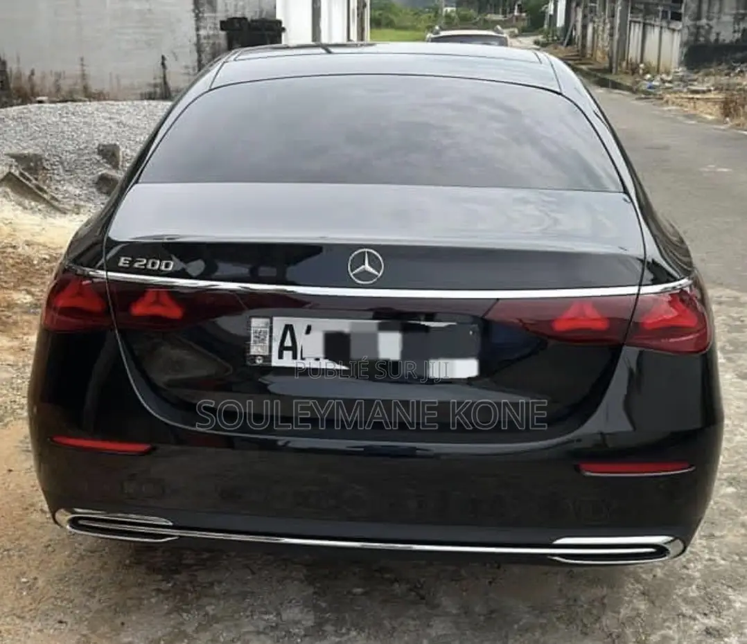 Mercedes-Benz E200 2025 Noir