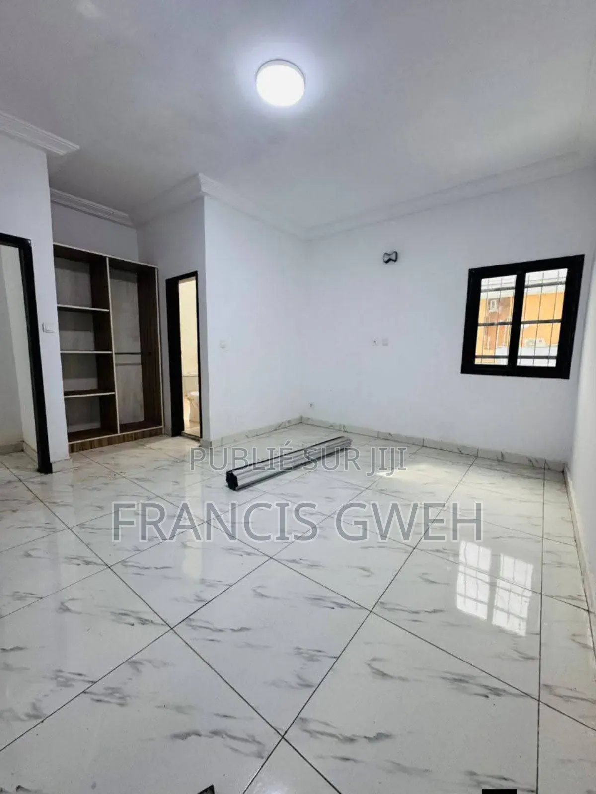 4chbre Duplex dans Francis Gweh, Cocody à Vendre