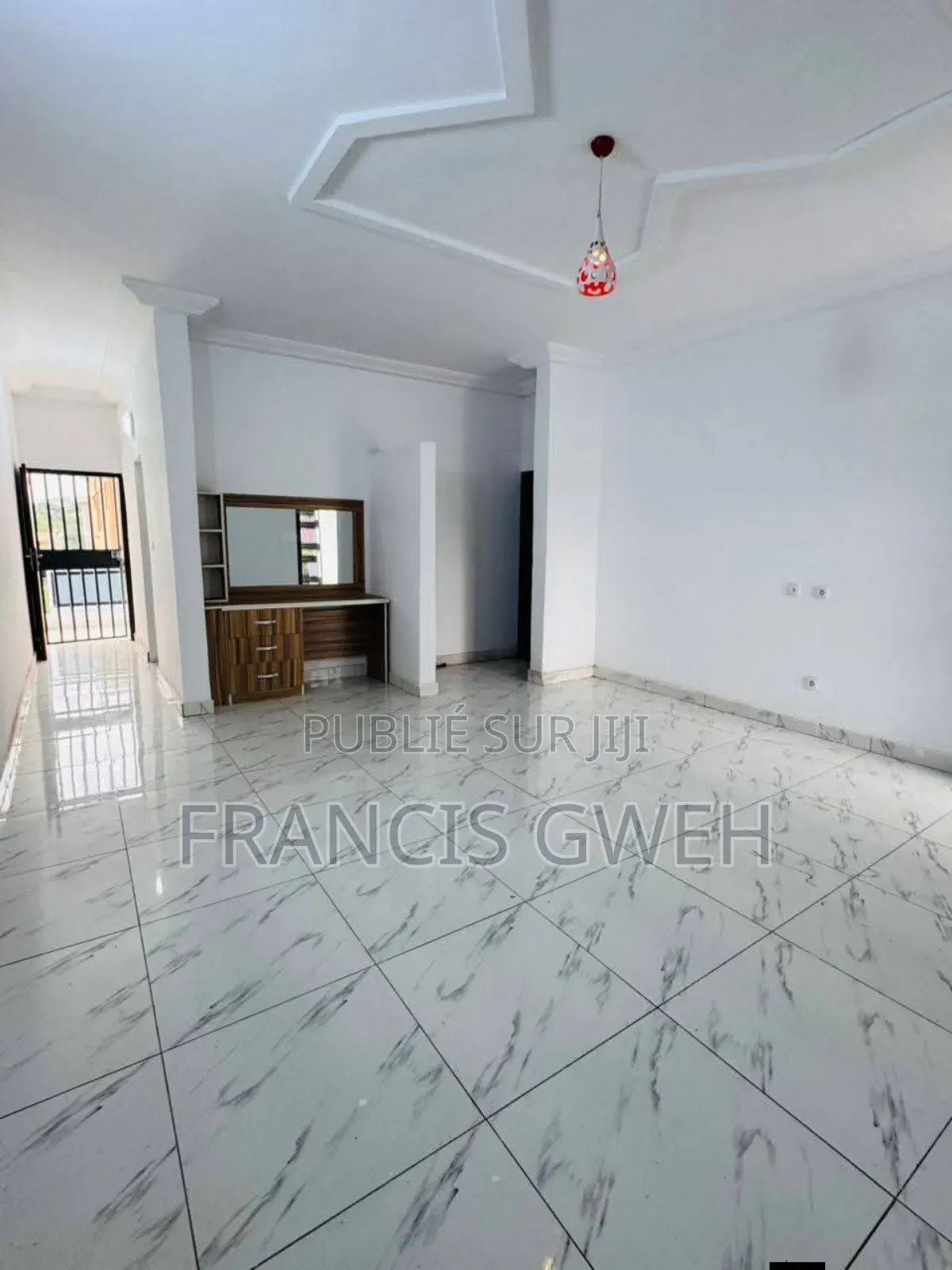 4chbre Duplex dans Francis Gweh, Cocody à Vendre