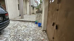 3chbre Duplex dans Francis Gweh, Cocody à Louer