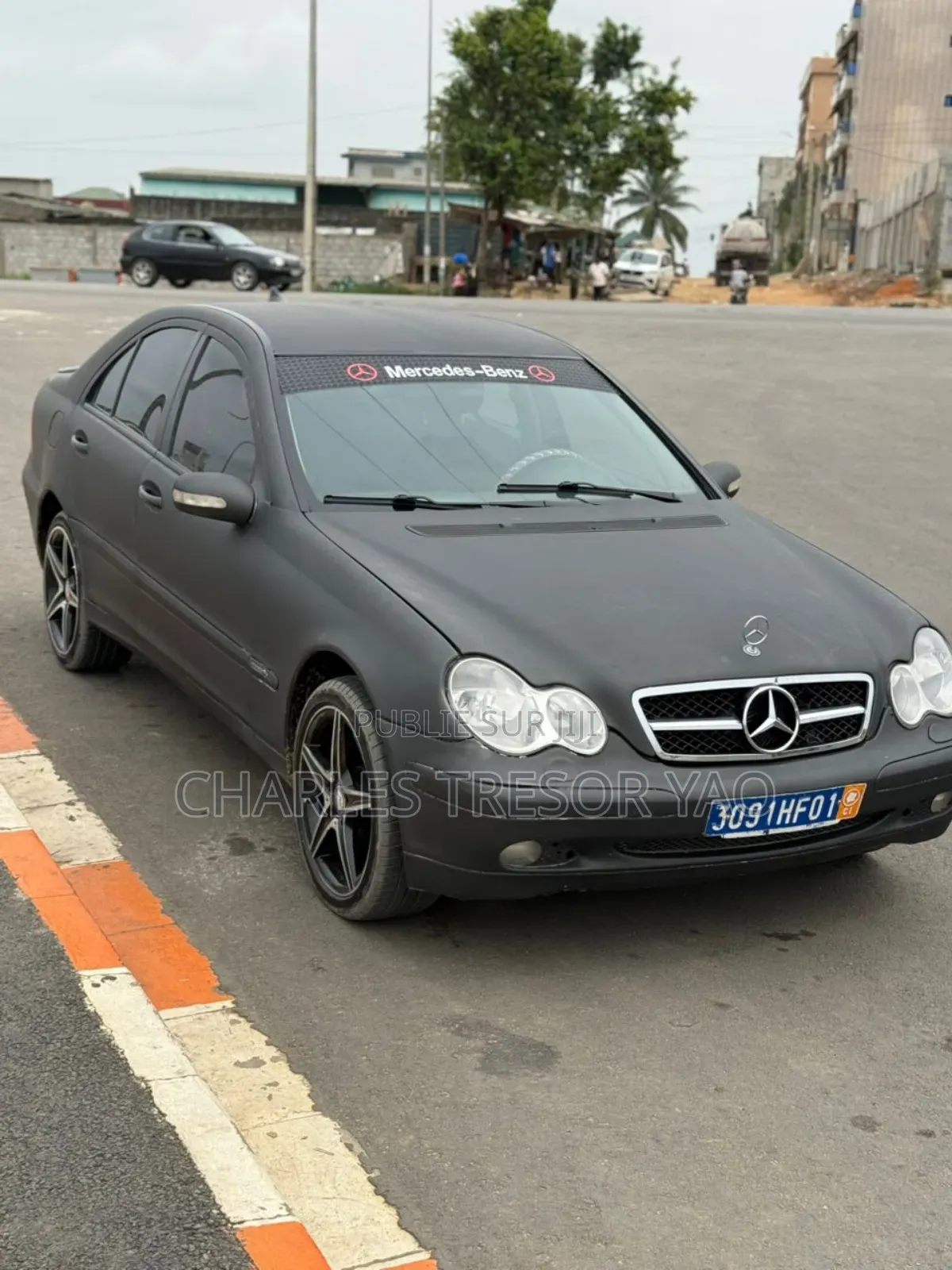 Mercedes-Benz C200 2004 Noir Mat