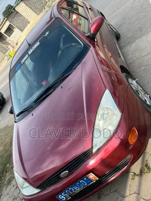 Ford Focus 2002 Rouge