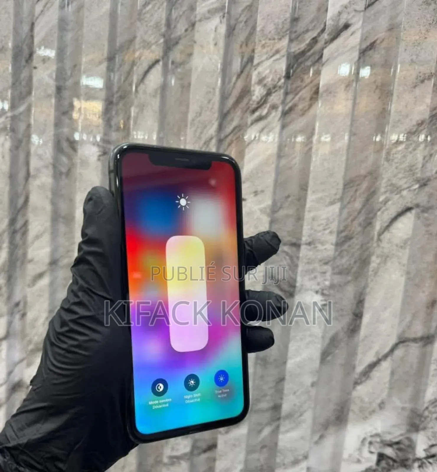 Apple iPhone 11 64 GB Noir