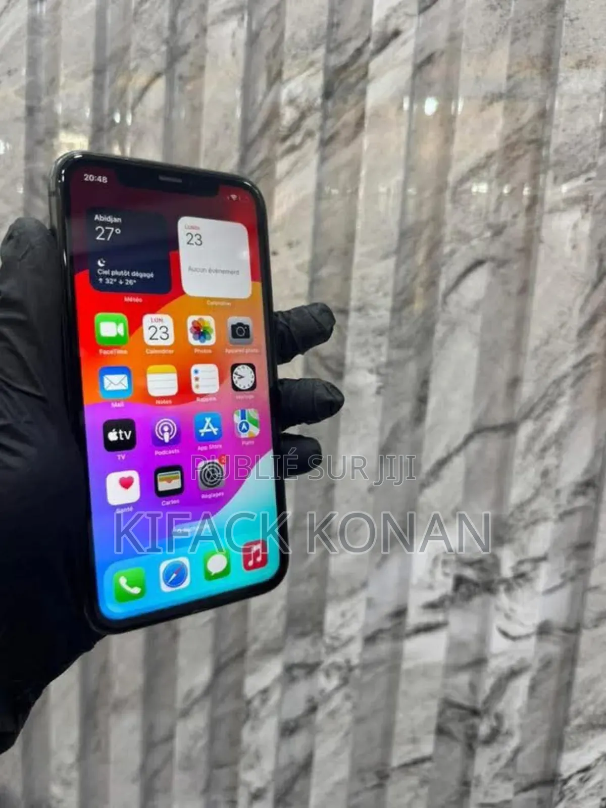 Apple iPhone 11 64 GB Noir