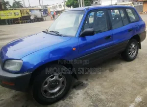 Toyota RAV4 Automatic 2003 Bleu