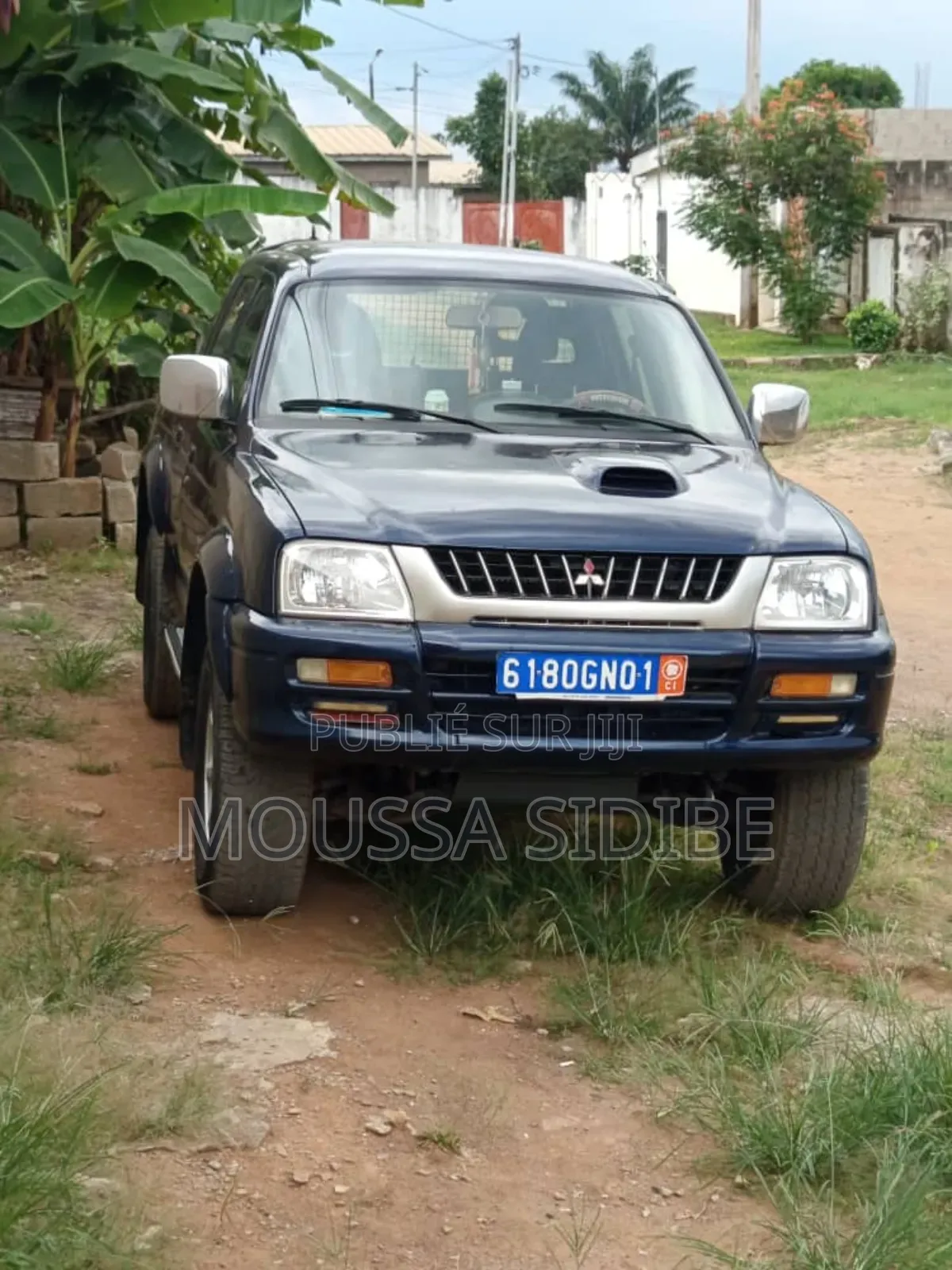 Mitsubishi L200 Double Cab 2.0 4WD 2004 Bleu