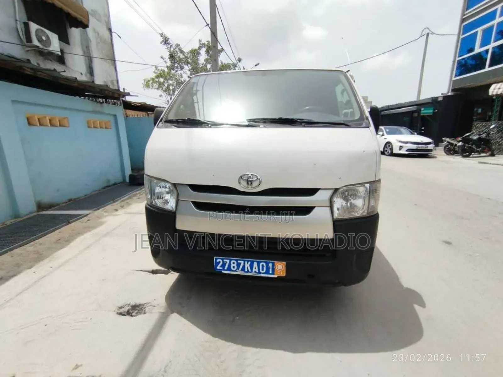 Toyota HiAce 2020 Blanc