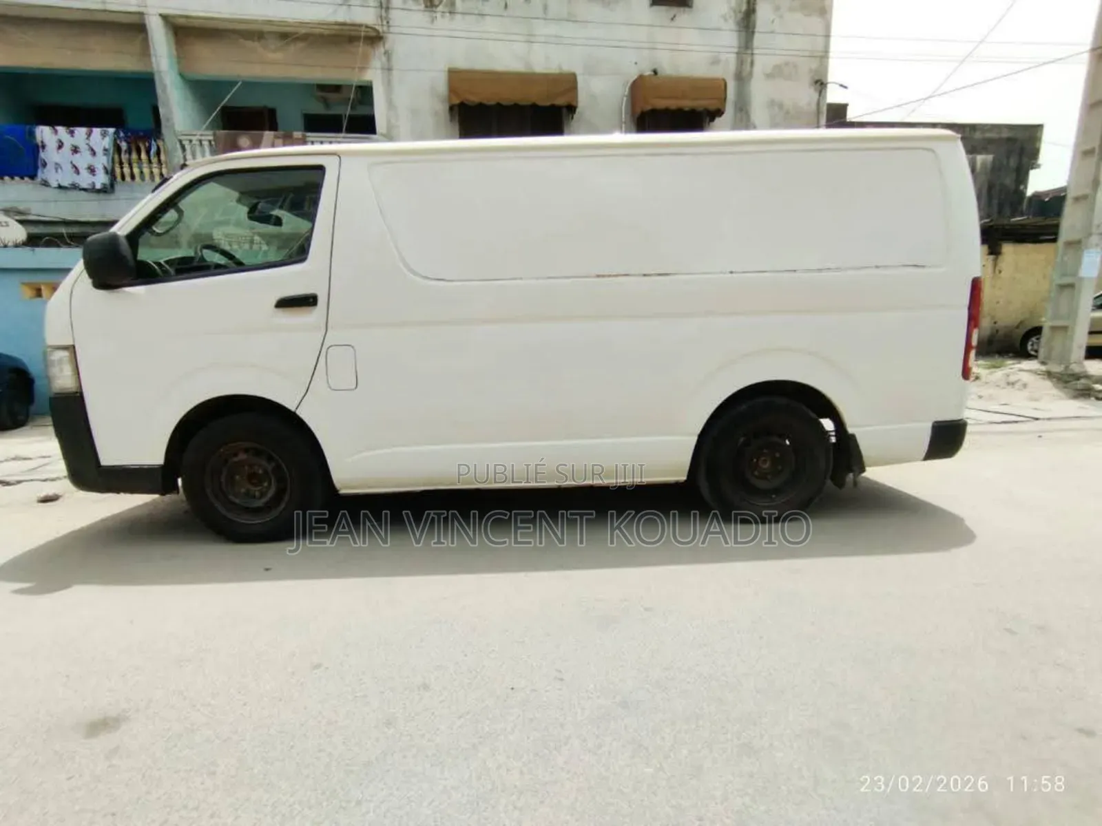Toyota HiAce 2020 Blanc
