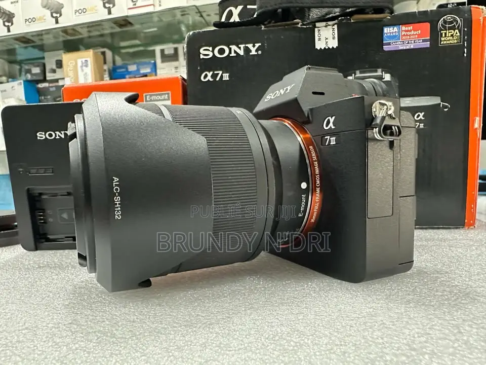 Sony Alpha A7 Iii + Objectif 28-70mm Neuf