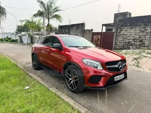 Mercedes-Benz GLE-Class AMG GLE 43 4MATIC 2017 Rouge