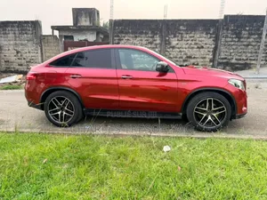 Mercedes-Benz GLE-Class AMG GLE 43 4MATIC 2017 Rouge