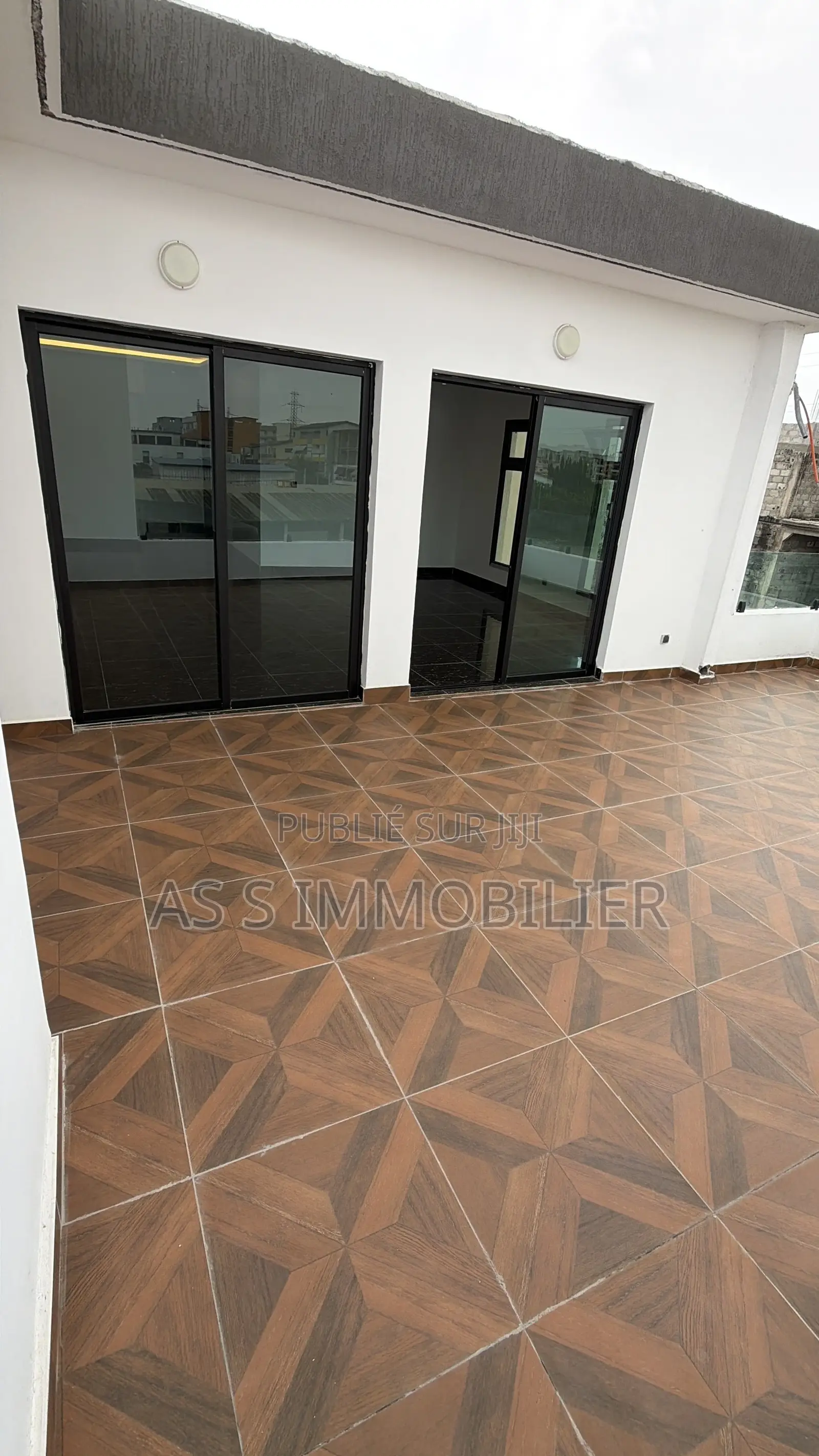 Triplex 7 Pieces Nouveau Chu Base Cie