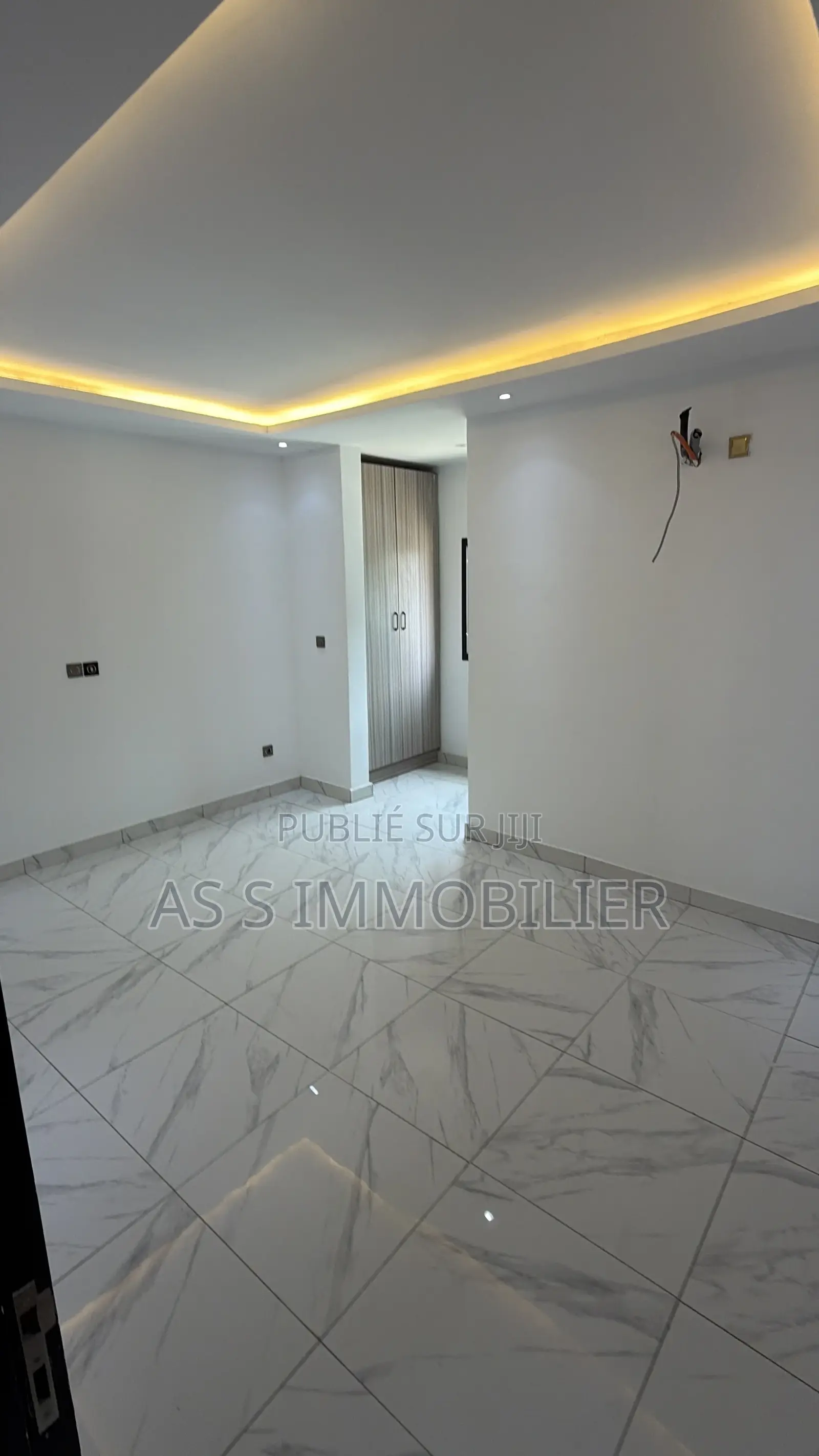 Triplex 7 Pieces Nouveau Chu Base Cie