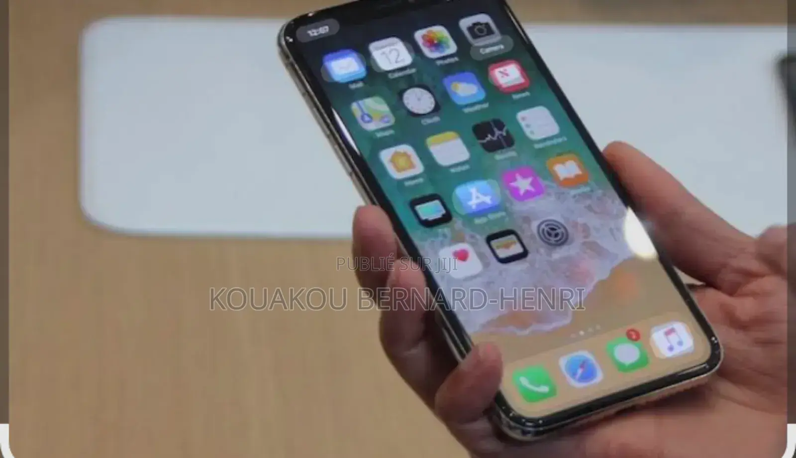 Apple iPhone 11 64 GB Gris